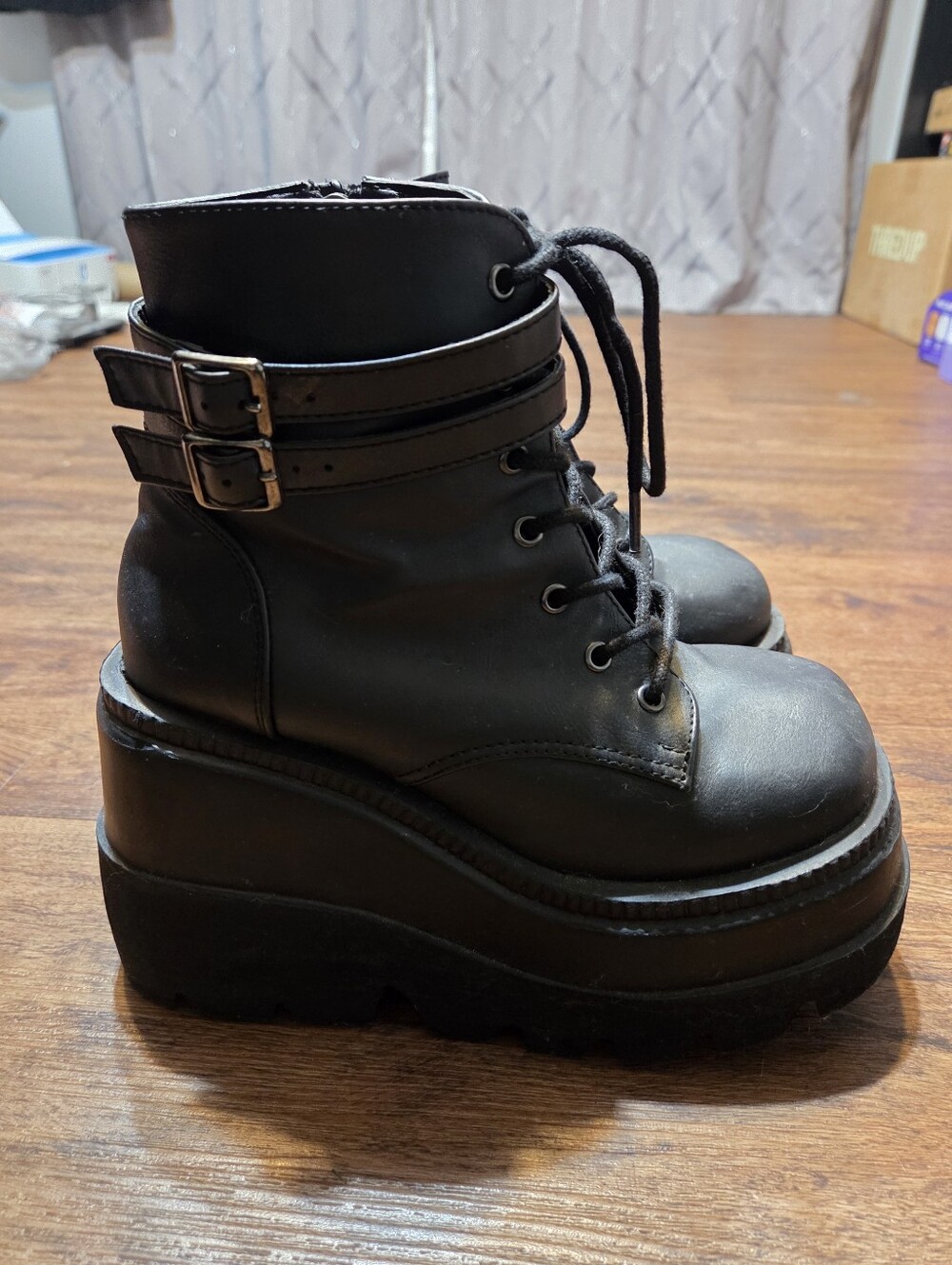 Demonia Black Shaker 52 Platform Boots 6.5